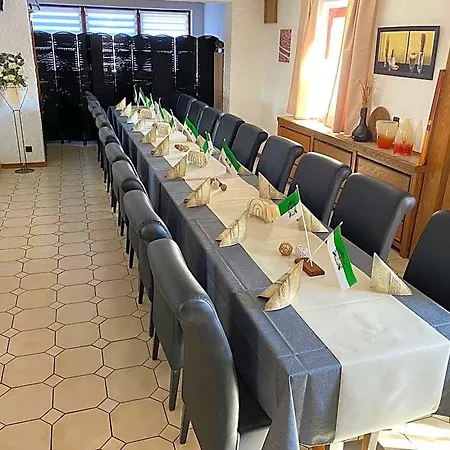 Bed & Breakfast Buddes Wirtshaus 3*